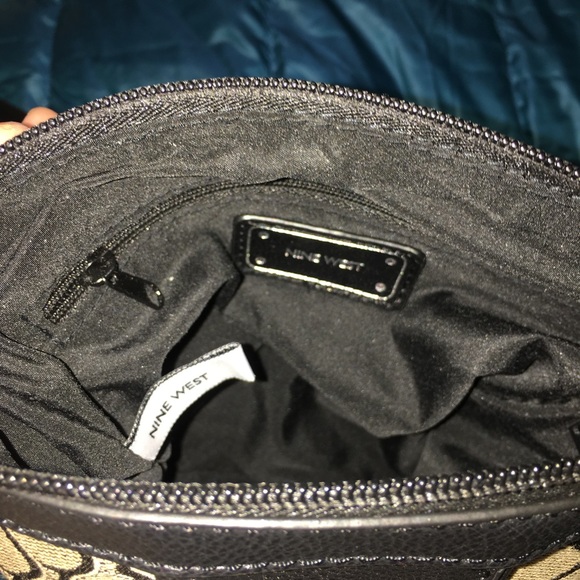NWOT Nine West crossbody purse - Picture 5 of 5